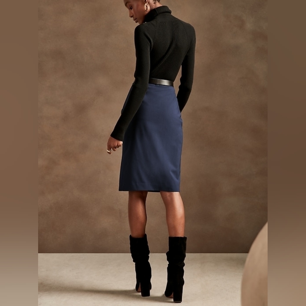 BANANA REPUBLIC Wool Skirt